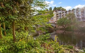 Altstadt Apartment am Wasser mit Parkplatz und riesigem Garten